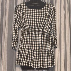 Time and Tru Black and White Gingham Maternity Blouse, Medium 8-10